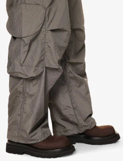 Gocar Wide-leg Relaxed-fit Shell Cargo Trousers 11 Gocar Wide-leg Relaxed-fit Shell Cargo Trousers -KOOPES Clothing Shop R04149491 ROCK ALT04