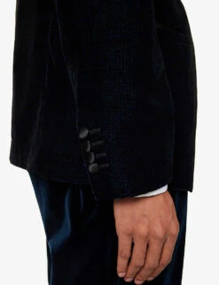 Emporio Armani Shawl-collar Single-breasted Velour Tuxedo Jacket 13 Emporio Armani Shawl-collar Single-breasted Velour Tuxedo Jacket -KOOPES Clothing Shop R04197014 BLUNAVY ALT05